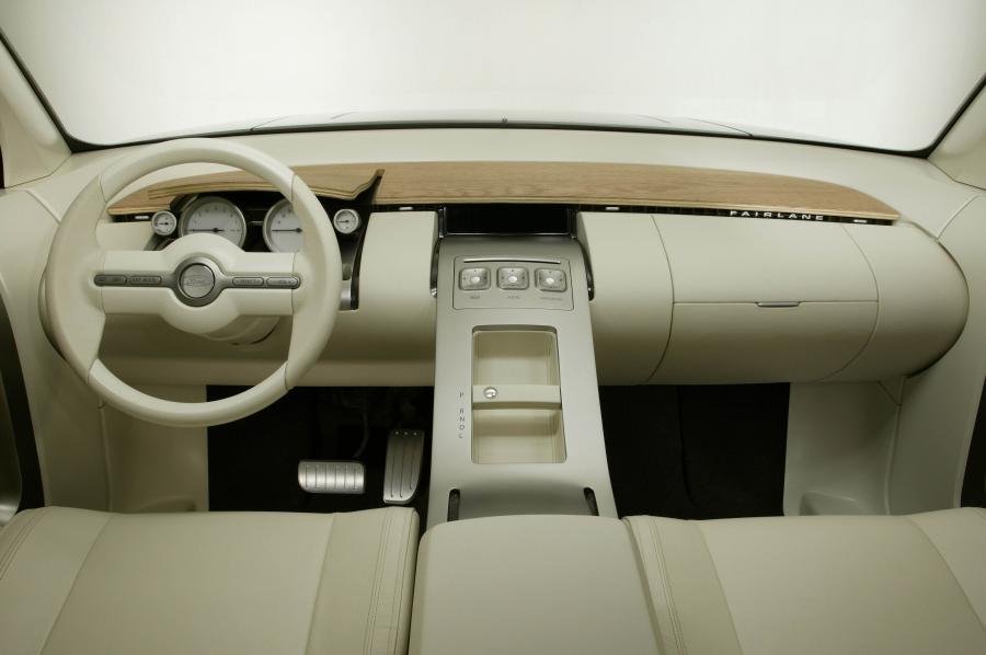  Ford Fairlane Concept 2005 года  (фото 8 из 52)